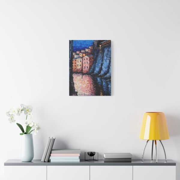 Train Arriving Amber – Marco Bellini | Fine Art Print